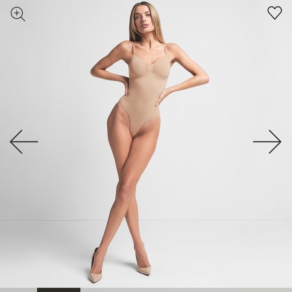 SKIMS SEAMLESS SCULPT BRIEF BODYSUIT IN CLAY SIZE MEDIUM - brand new 
Never worn - Picture 3 of 6